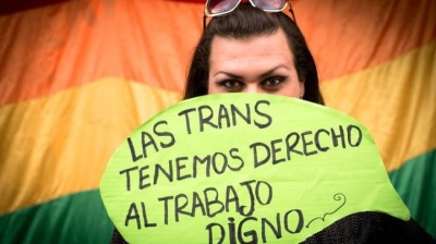 La provincia creó una comisión que busca “monitorear y hacer cumplir” la ley de cupo trans