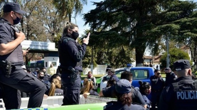 Intendentes peronistas rechazaron la metodología de la protesta policial