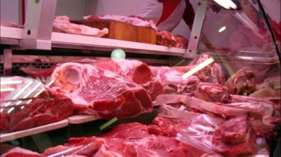 El gobierno cerró acuerdos con los frigoríficos para bajar el precio de algunos cortes de carne