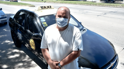 Taxista marplatense encontró y devolvió 20 mil dólares