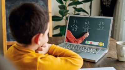 Uno de los padres podrá pedir licencia laboral cuando sus hijos tengan clases virtuales 
