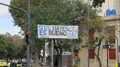 Bayés primereó y se instala como candidato &quot;libertario&quot; en La Plata