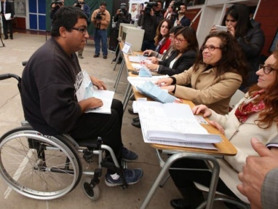 Habrá mesas exclusivas para personas con discapacidad