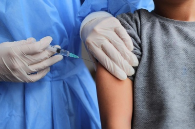 Inicia la campaña de vacunación contra el sarampión, rubéola, paperas y polio