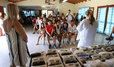 El municipio realizó la entrega de lentes a cerca de 500 chicos de escuelas primarias