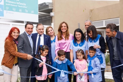 Tolosa Paz inauguró un jardín para las infancias en Florencio Varela