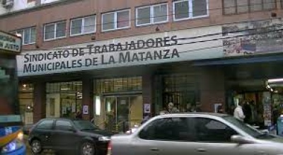 El Intendente acordó un gran aumento para los municipales
