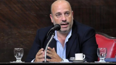 Andrés De Leo: "La interna del PRO daña a todo JxC"
