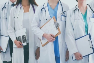 El Ministerio de Salud anunció el aumento de profesionales en las residencias médicas