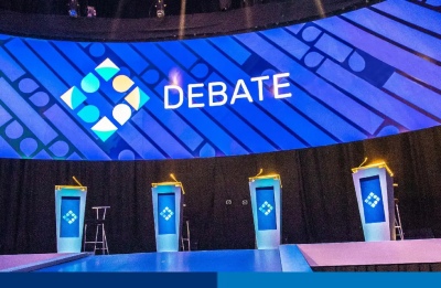 El escenario está listo: Candidatos presidenciales se preparan para el debate