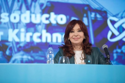 Cristina Kirchner reaparece en medio de la campaña electoral