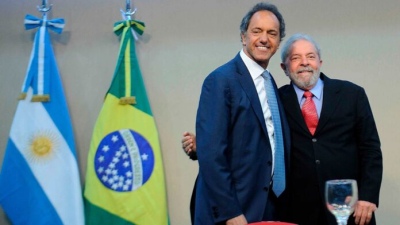 Scioli destacó la importancia estratégica de la relación Argentina-Brasil