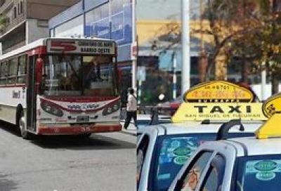 Taxistas y colectiveros le exigen a Héctor Gay que los aumentos salgan por decreto