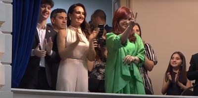Cristina Fernández, presente en el juramento de Kicillof