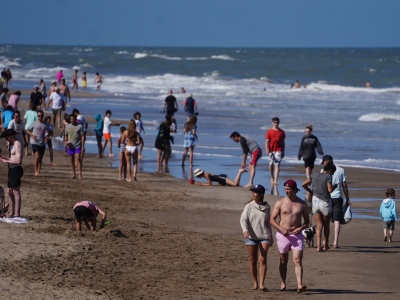 Alerta en la Costa: Se vienen despidos por la baja en el Turismo