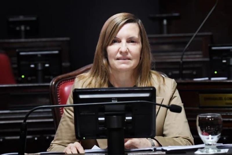 La senadora Demaría impulsó la adhesión a la Ley de Etiquetado Frontal en la Provincia