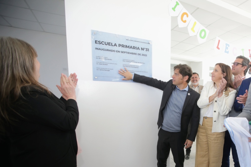 Kicillof inauguró nuevos establecimientos educativos