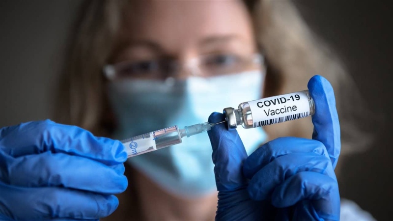 Las dosis contra el Covid-19 aumentaron un 400% ante los nuevos contagios
