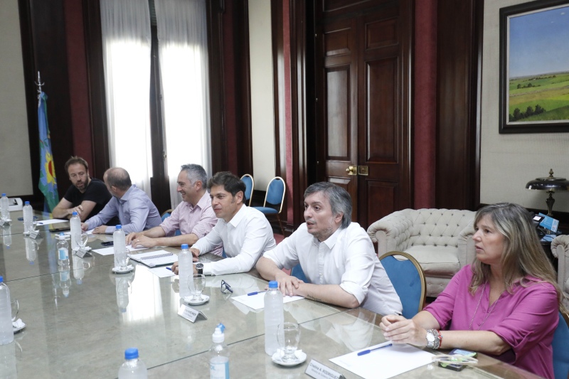 Kicillof y Máximo Kirchner se reunieron con intendentes bonaerenses