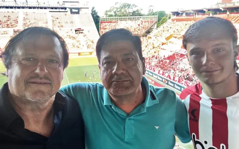 El padre de Fernando Baez Sosa vio el partido de Estudiantes en UNO