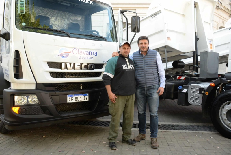 Galli presentó nuevos camiones para el distrito