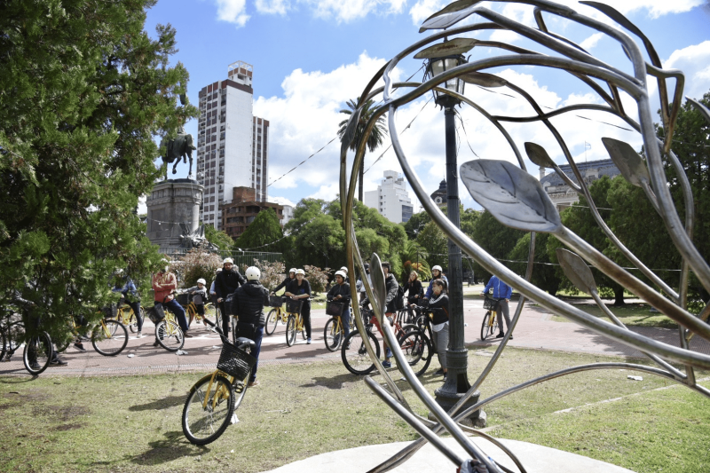 'Bicitando la Ciudad', la propuesta para conocer la capital bonaerense a pedal