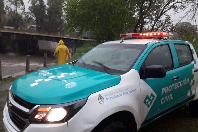 Inundaciones en La Plata: 160 personas fueron asistidas y evacuadas