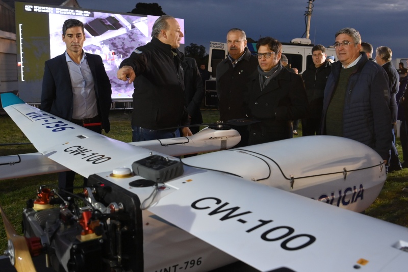 Axel Kicillof presentó nuevos drones que fortalecerán la seguridad en zonas rurales
