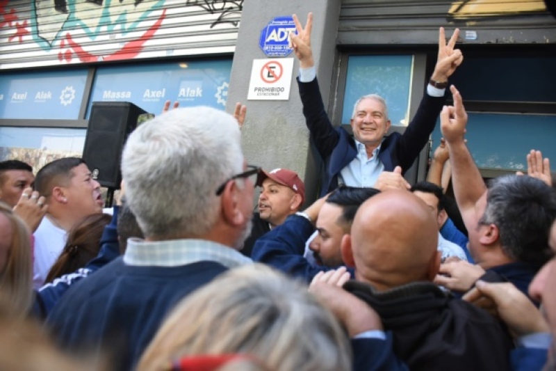 Kicillof, Alberto Fernández y gran parte de UP respaldaron el triunfo del peronismo en La Plata