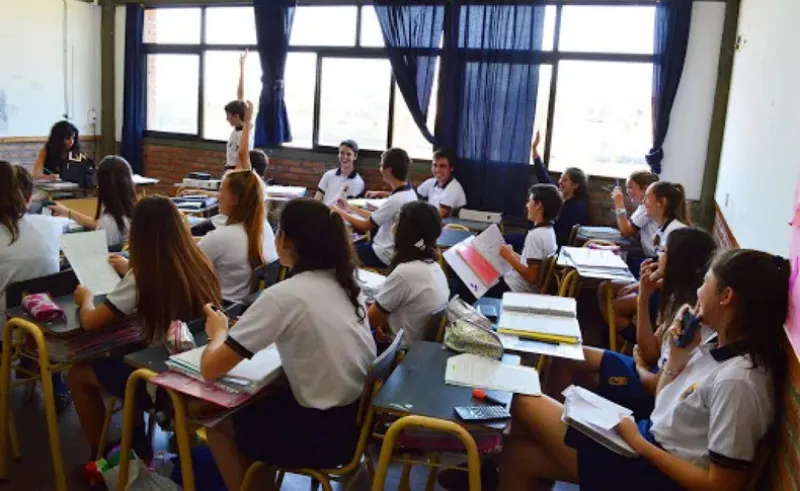 Crisis en los colegios privados: Aseguran que es creciente y si no se toman medidas puede ser grave