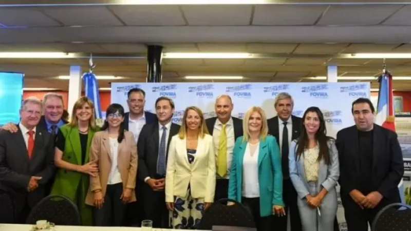 Vicegobernadores de 17 provincias expresaron respaldo a la candidatura de Massa