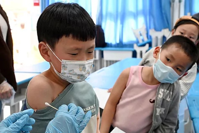 Neumonía infantil en China: La OMS pide acciones urgentes ante un nuevo brote
