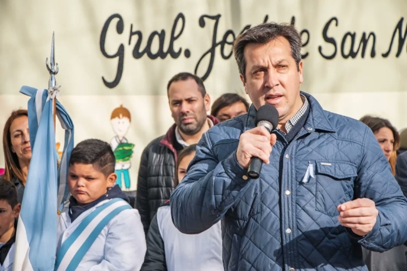 Arturo Rojas: “Debemos unificarnos todos los municipios para pensar la provincia”