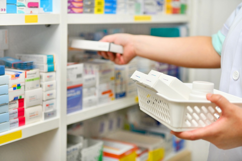 UxP presentará un proyecto de ley para que la Provincia fabrique sus propios medicamentos
