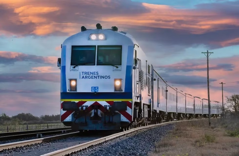Milei avanza en la privatización de las empresas de ferrocarriles