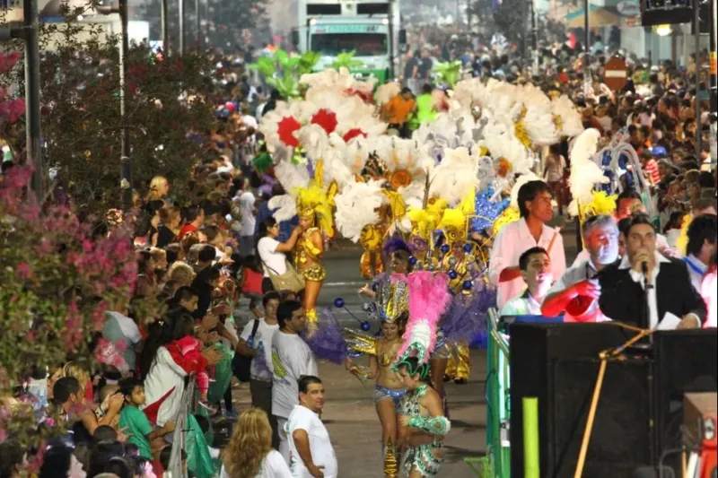 Varios municipios bonaerenses suspendieron los carnavales por la crisis